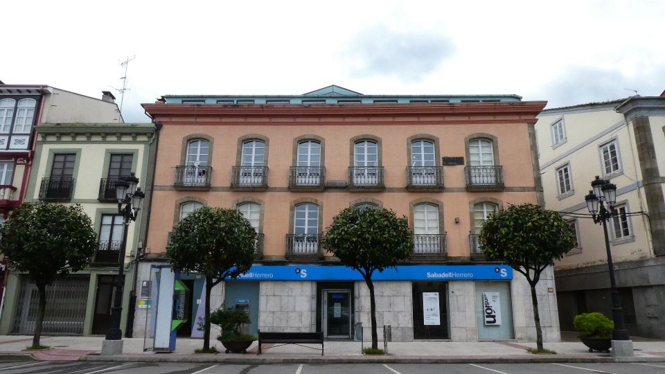 Casa de la Cultura de Vegadeo perteneciente al Ayuntamiento de Vegadeo